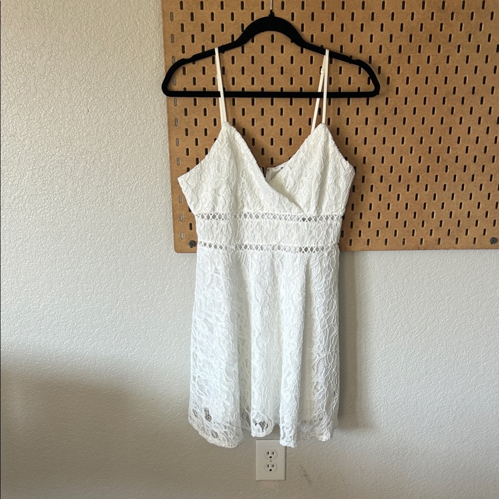Matix Clothing Company White Garment